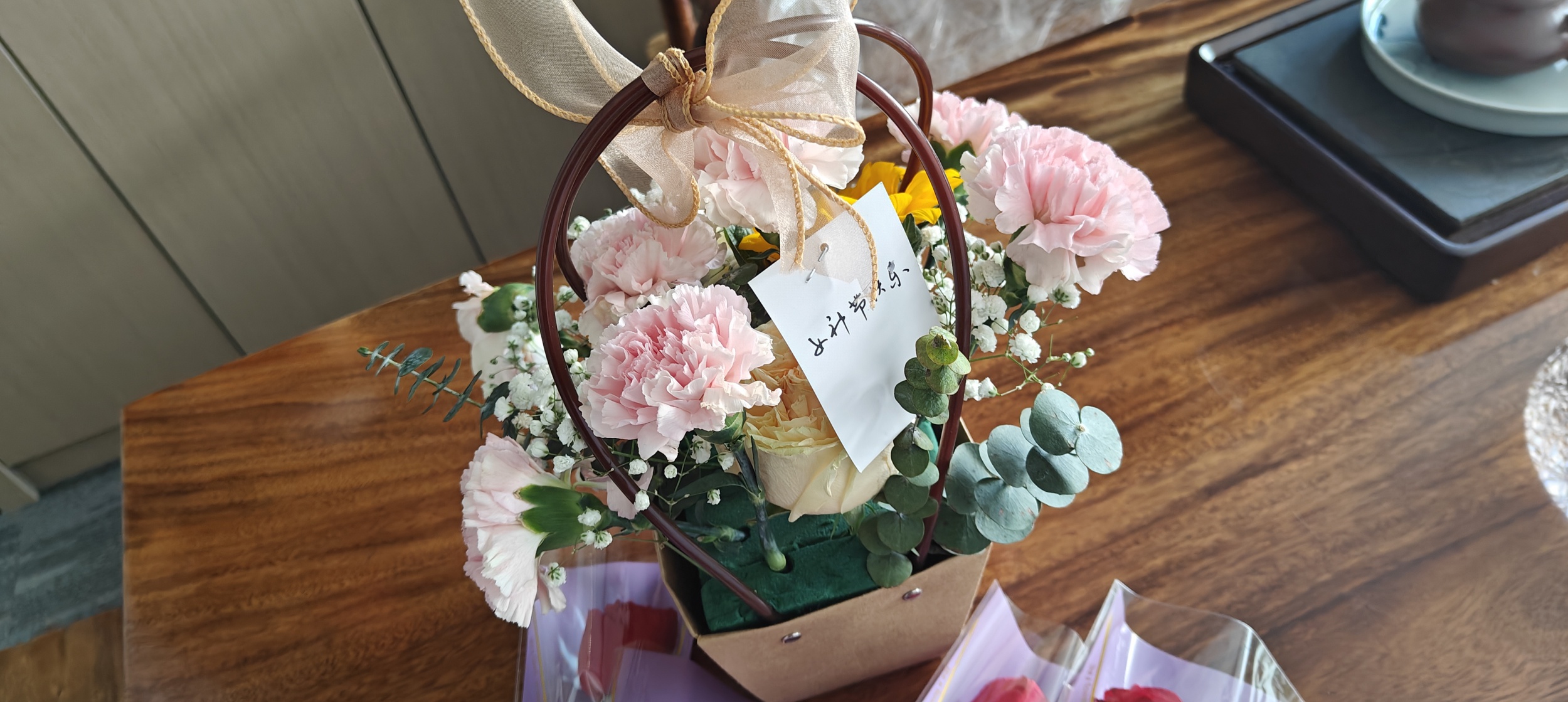 3.8女神節快樂丨不懼時光，自成光芒